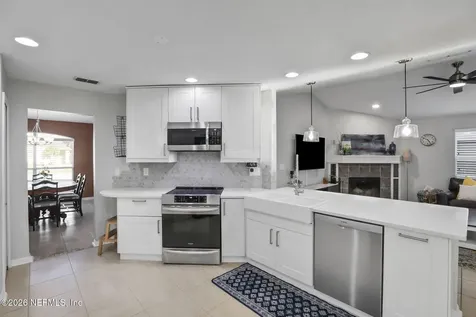 4720 Yellow Star Lane W Jacksonville FL 32224