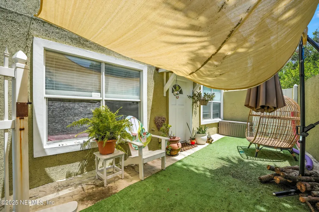 229 Margaret Street Neptune Beach FL 32266