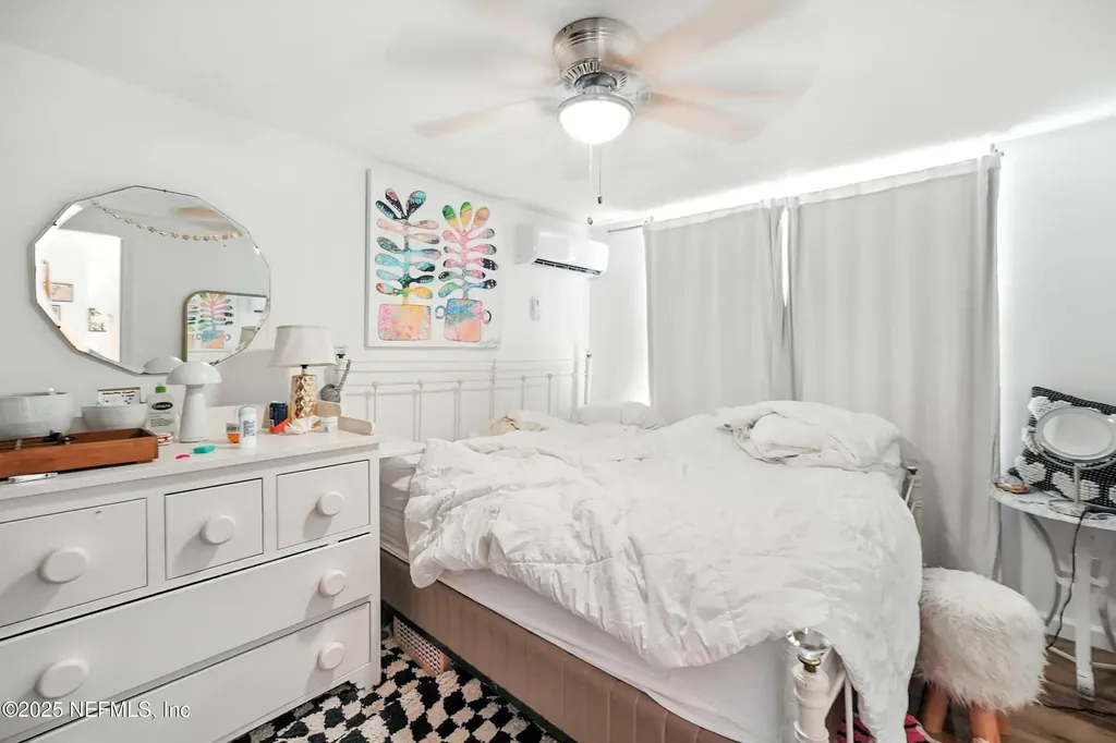 229 Margaret Street Neptune Beach FL 32266