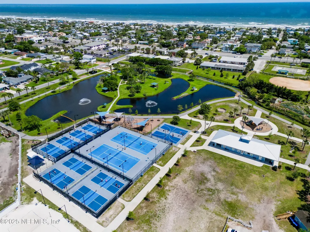 229 Margaret Street Neptune Beach FL 32266