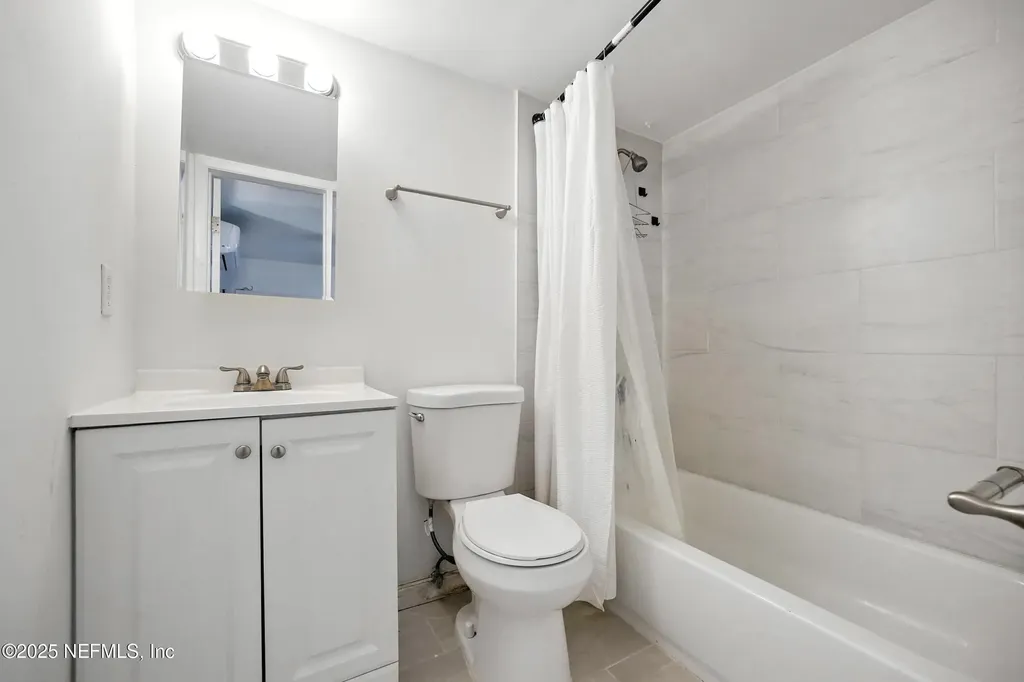 229 Margaret Street Neptune Beach FL 32266