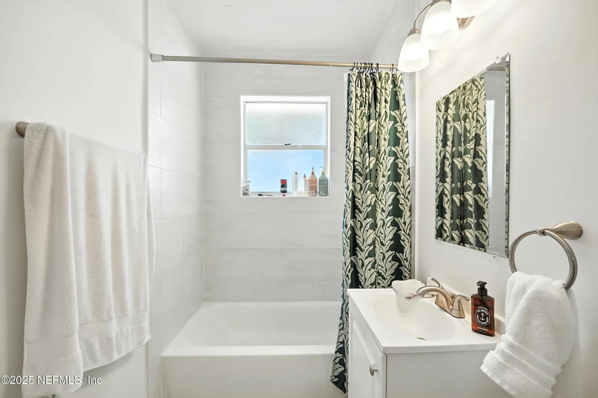229 Margaret Street Neptune Beach FL 32266