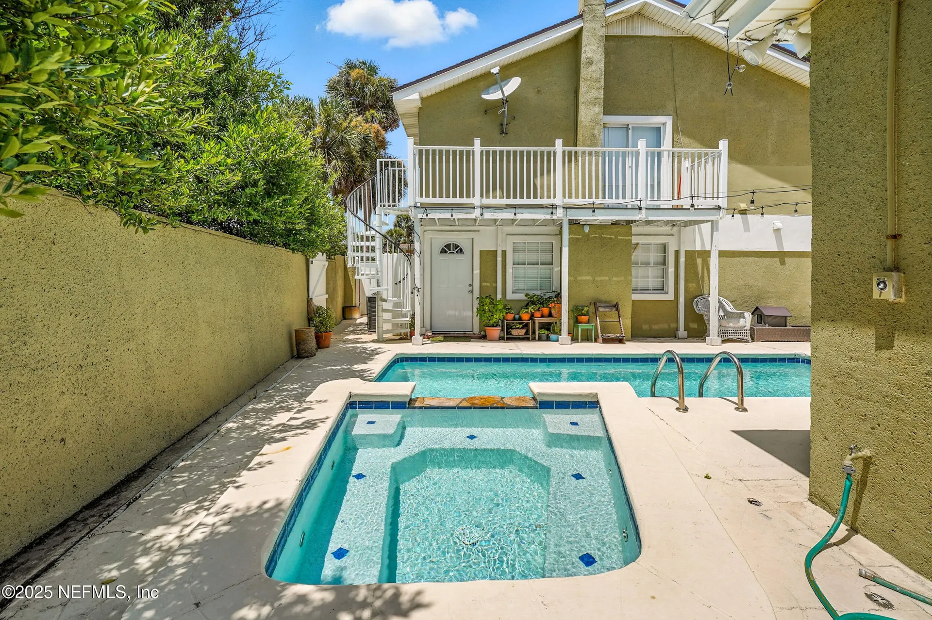 229 Margaret Street Neptune Beach FL 32266