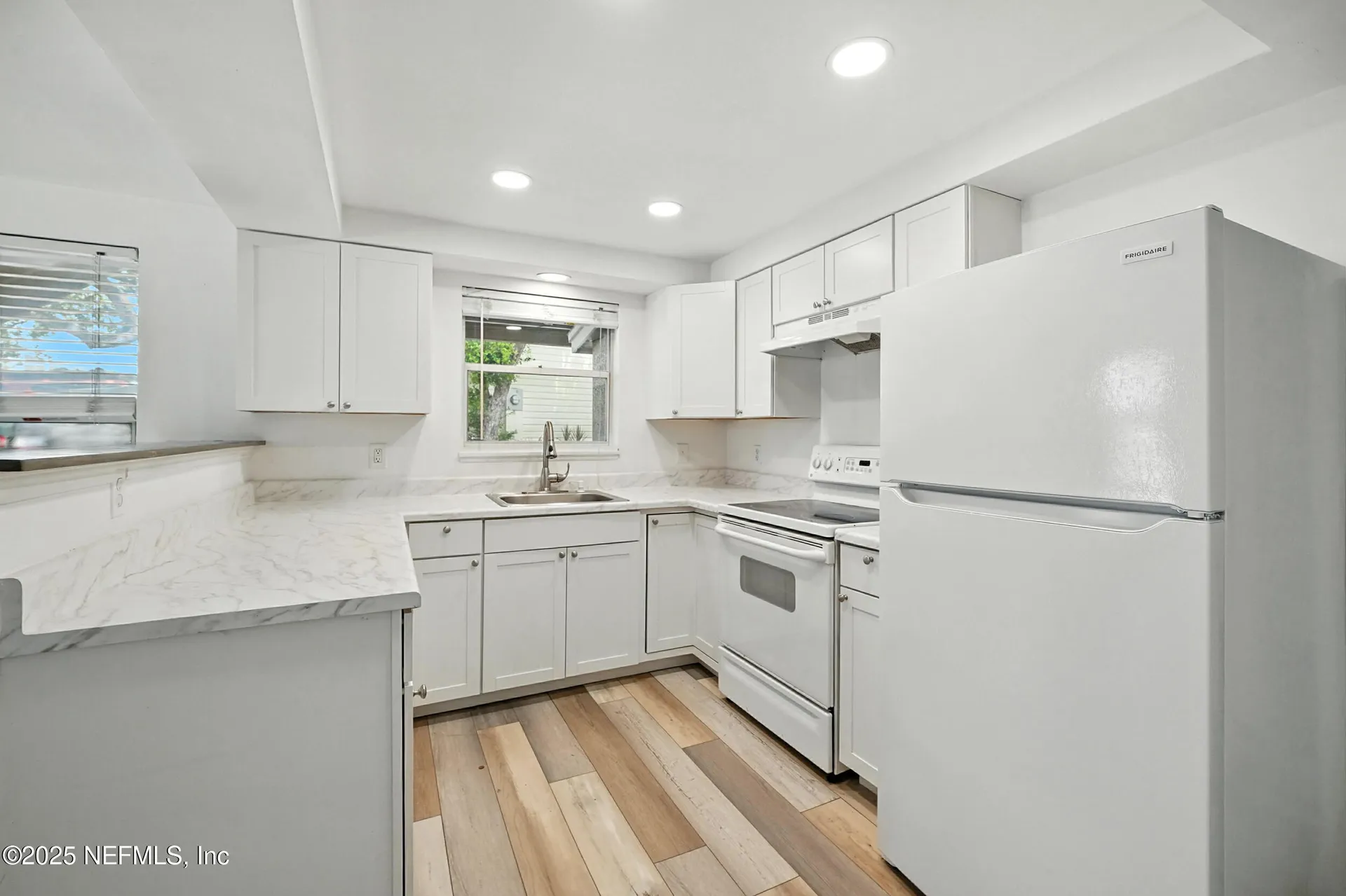 229 Margaret Street Neptune Beach FL 32266
