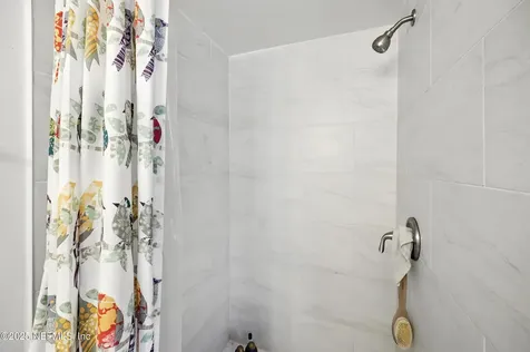229 Margaret Street Neptune Beach FL 32266