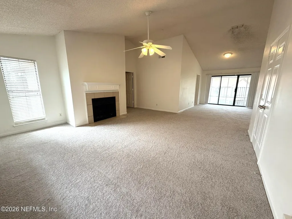 902 Wood Hill Drive Jacksonville FL 32256