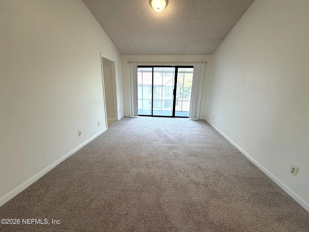 902 Wood Hill Drive Jacksonville FL 32256