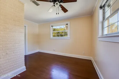 7406 Laura Street N Jacksonville FL 32208