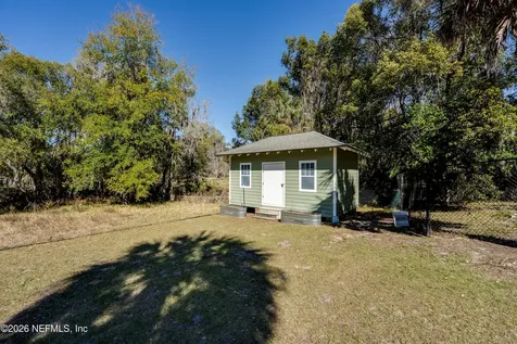7406 Laura Street N Jacksonville FL 32208
