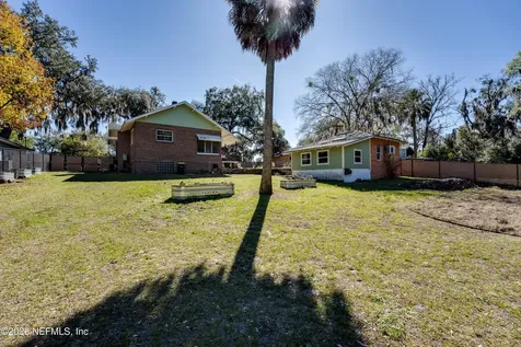 7406 Laura Street N Jacksonville FL 32208