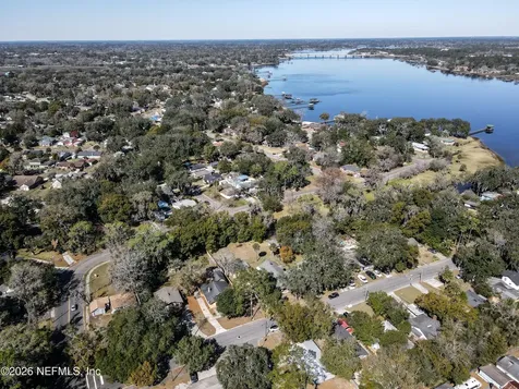 7406 Laura Street N Jacksonville FL 32208