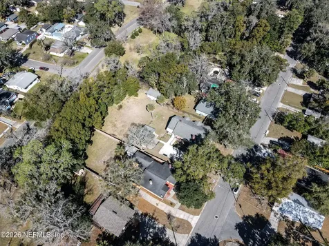 7406 Laura Street N Jacksonville FL 32208