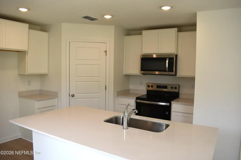 2723 Iron Rock Court Jacksonville FL 32254