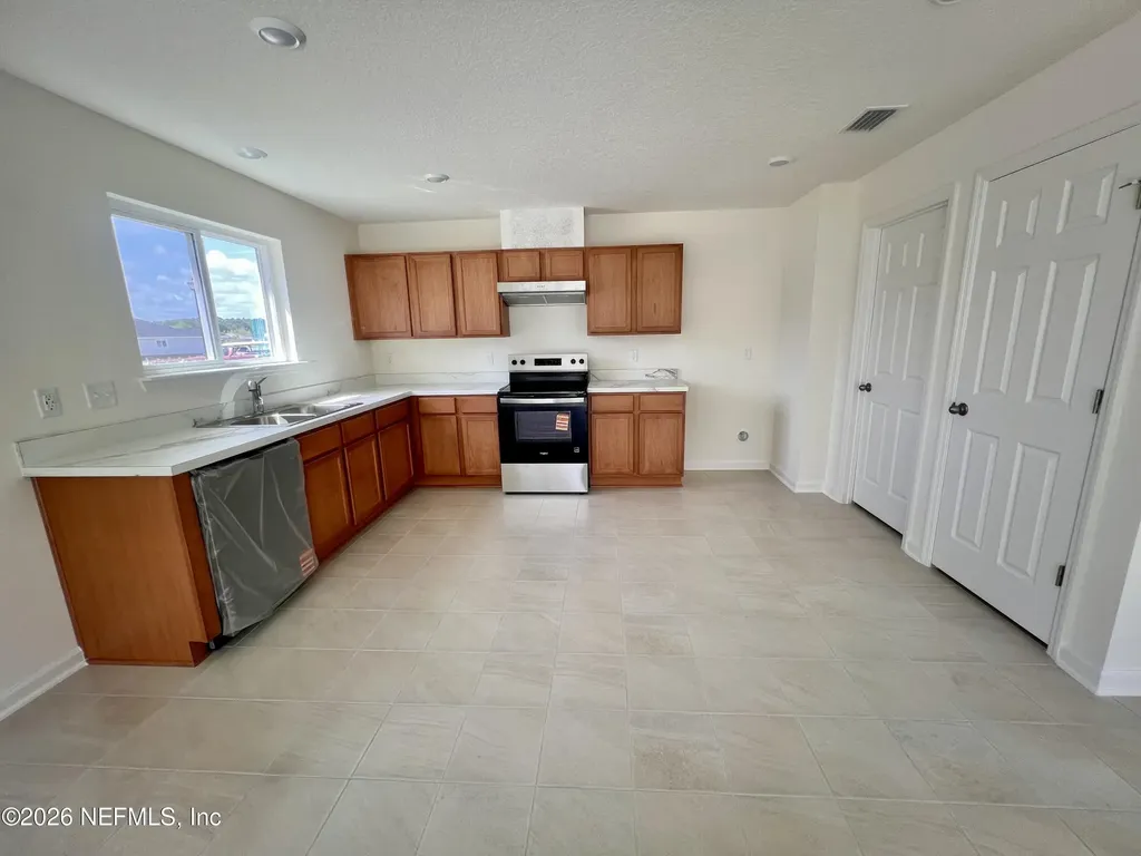 8212 Hawkes Meadow Drive Jacksonville FL 32219