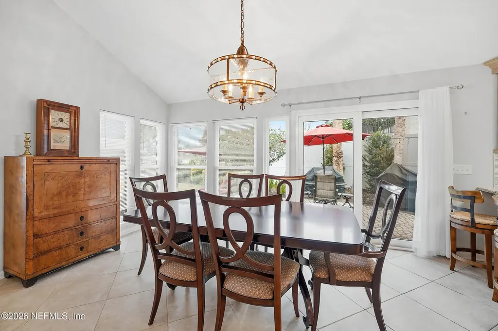 27 Lake Julia Drive S Ponte Vedra Beach FL 32082