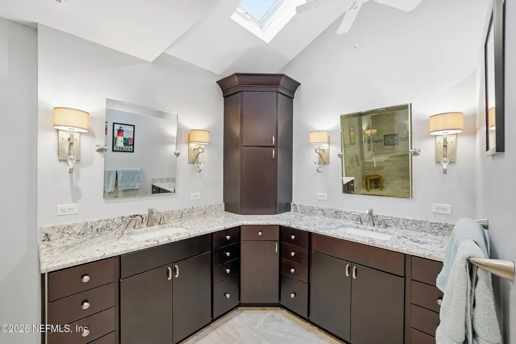 27 Lake Julia Drive S Ponte Vedra Beach FL 32082