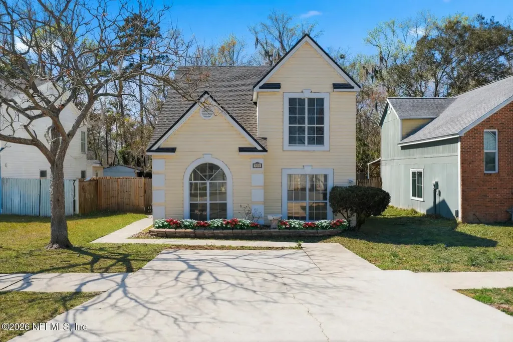 572 Staffordshire Drive Jacksonville FL 32225