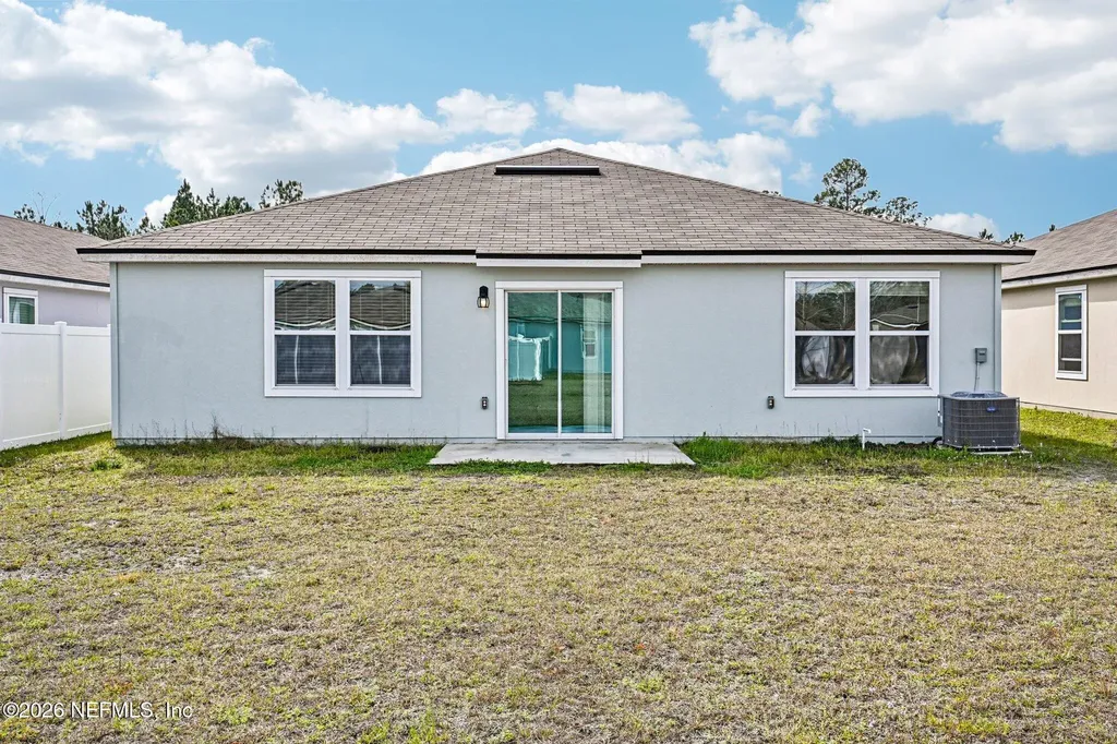 2250 Spider Lily Lane Green Cove Springs FL 32043