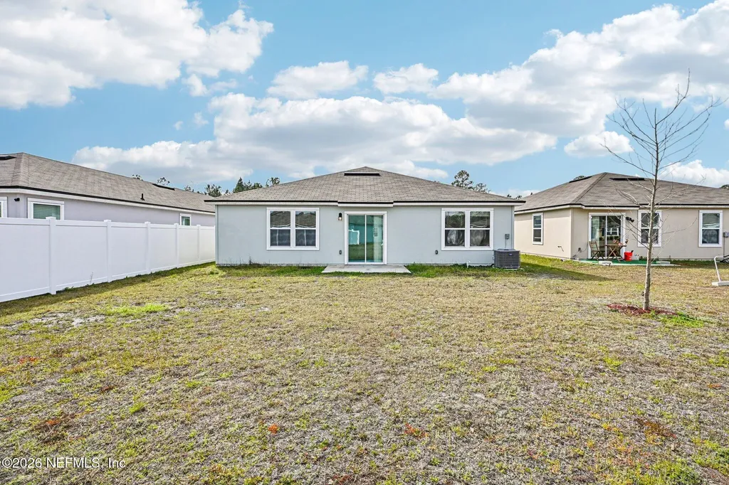 2250 Spider Lily Lane Green Cove Springs FL 32043
