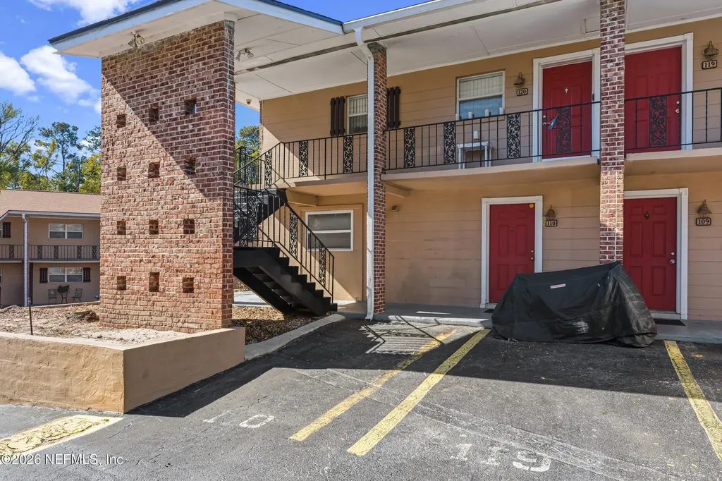 4836 Atlantic Boulevard Jacksonville FL 32207