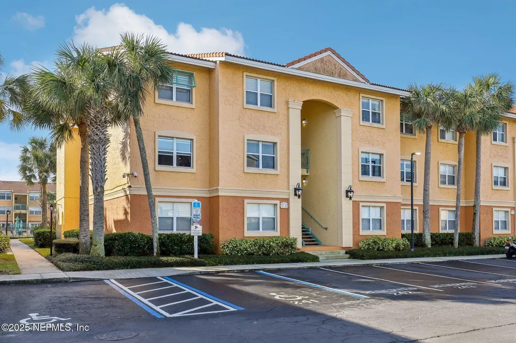 200 Laguna Villas Boulevard Jacksonville Beach FL 32250