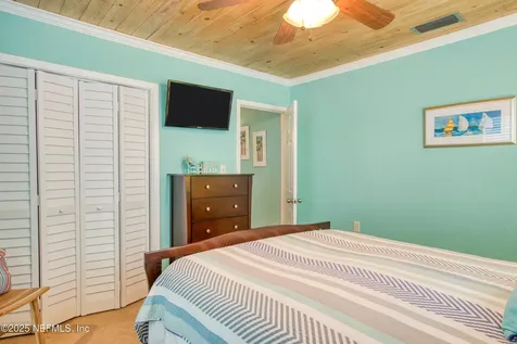 5467 1st Street St. Augustine FL 32080