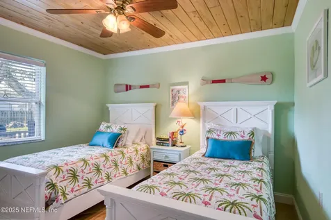 5467 1st Street St. Augustine FL 32080