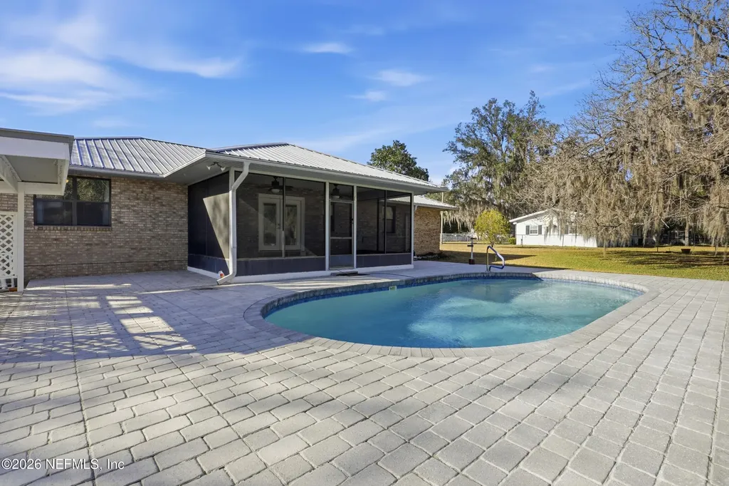589 SE 71st Street Starke FL 32091