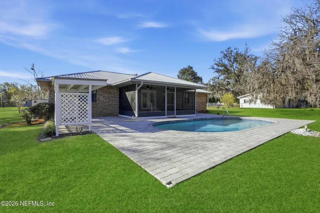 589 SE 71st Street Starke FL 32091