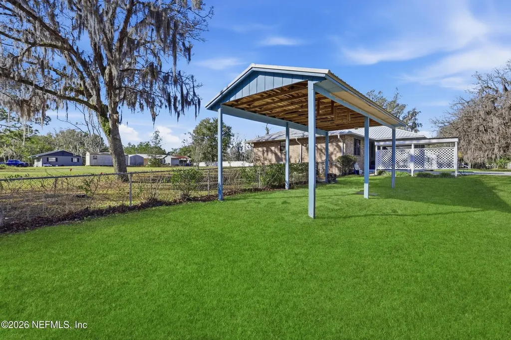 589 SE 71st Street Starke FL 32091