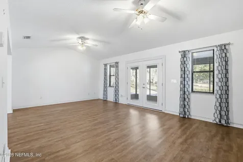 589 SE 71st Street Starke FL 32091
