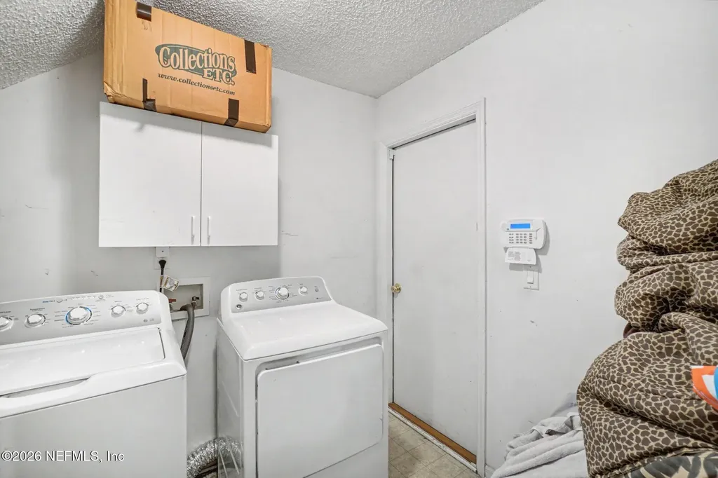 494 Brockham Drive Jacksonville FL 32221