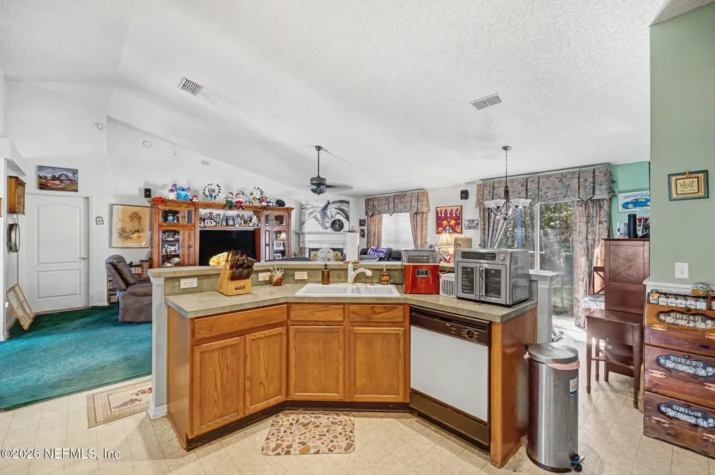 494 Brockham Drive Jacksonville FL 32221
