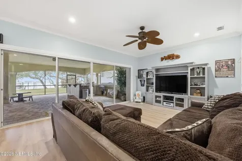 7149 Middleton Avenue St. Augustine FL 32080