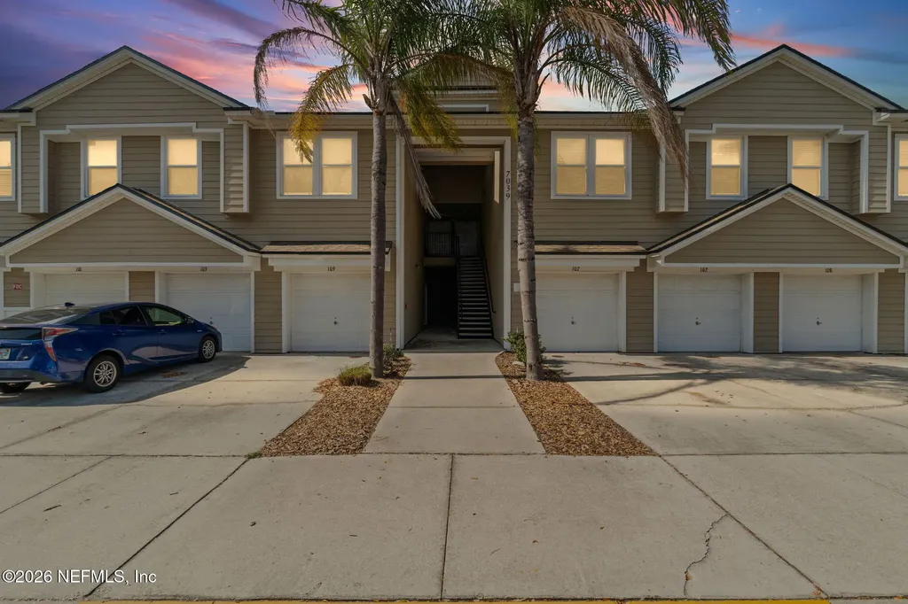 7039 Deer Lodge Circle Jacksonville FL 32256