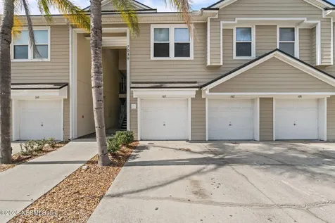 7039 Deer Lodge Circle Jacksonville FL 32256