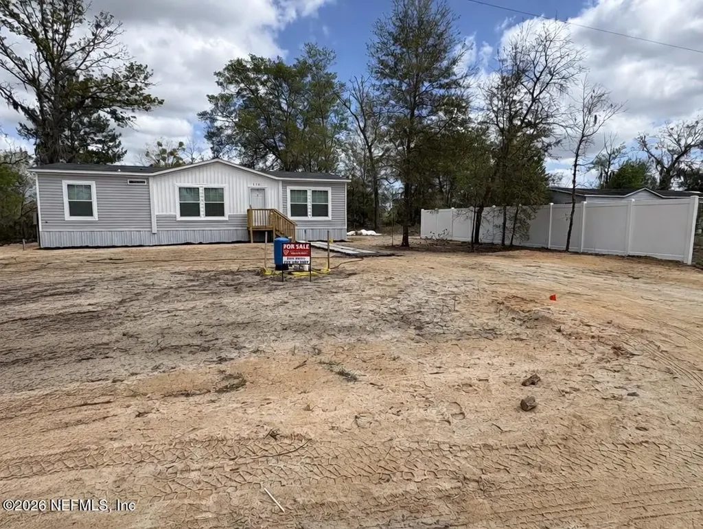112 Highland Drive Hawthorne FL 32640