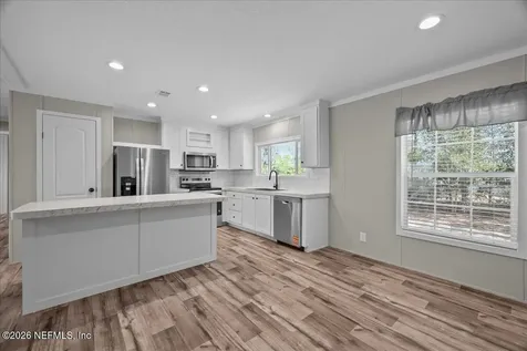 112 Highland Drive Hawthorne FL 32640