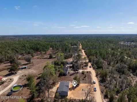 112 Highland Drive Hawthorne FL 32640