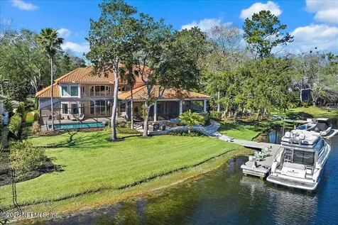 821 Queens Harbor Boulevard Jacksonville FL 32225