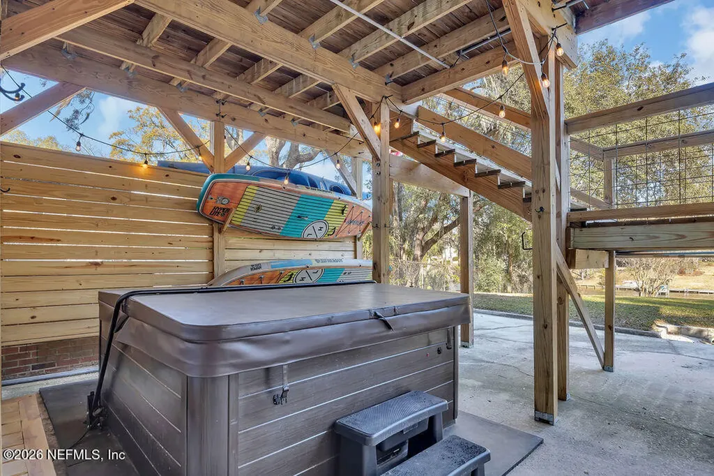 697 Arthur Moore Drive Green Cove Springs FL 32043