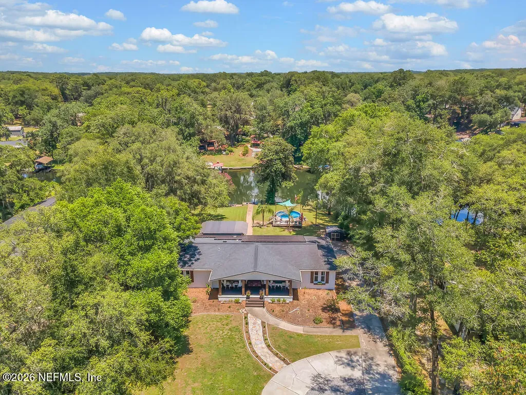 697 Arthur Moore Drive Green Cove Springs FL 32043