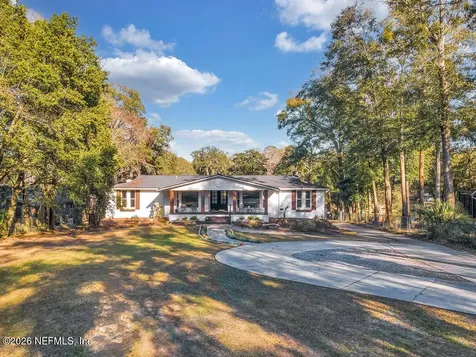 697 Arthur Moore Drive Green Cove Springs FL 32043
