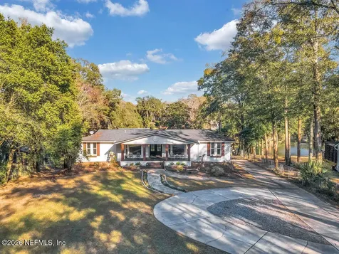 697 Arthur Moore Drive Green Cove Springs FL 32043