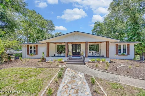 697 Arthur Moore Drive Green Cove Springs FL 32043