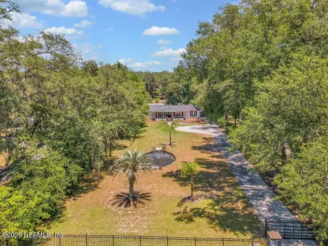 697 Arthur Moore Drive Green Cove Springs FL 32043