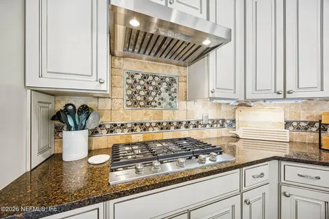 4563 Swilcan Bridge Lane N Jacksonville FL 32224