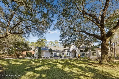 4563 Swilcan Bridge Lane N Jacksonville FL 32224