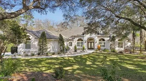 4563 Swilcan Bridge Lane N Jacksonville FL 32224