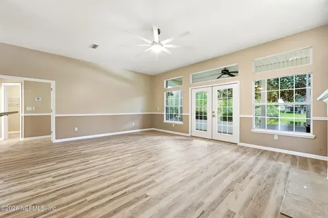 541 Grand Parke Drive St. Johns FL 32259